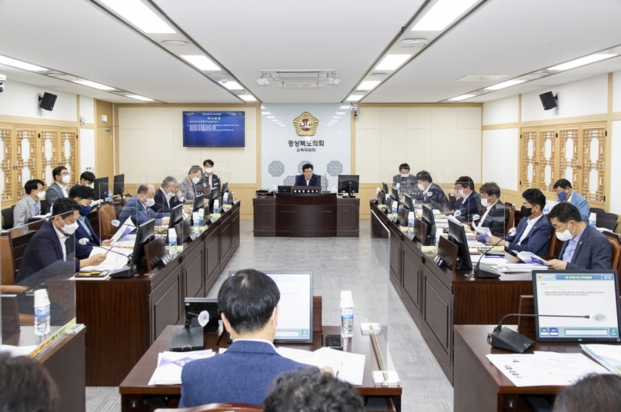 2022.07.12_제332회_임시회_행정보건복지위원회_10.jpg