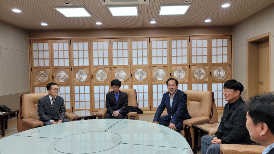 0413-한국 바둑의 전설 이창호 기사 문경방문 (74).jpg