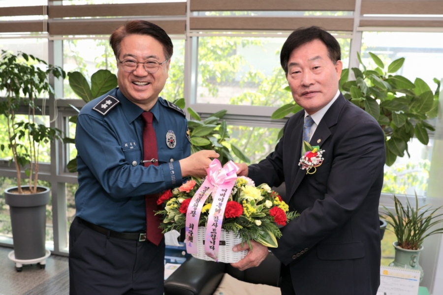 최주원 경북경찰청장 문경경찰서 치안현장방문 1.jpg