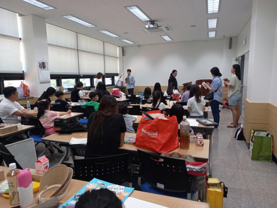 0607 실과소 사진자료 3(박열의사기념관 제11회 나라사랑 글짓기·그림그리기 대회 성황리 종료)-문화예술과 (1).jpg