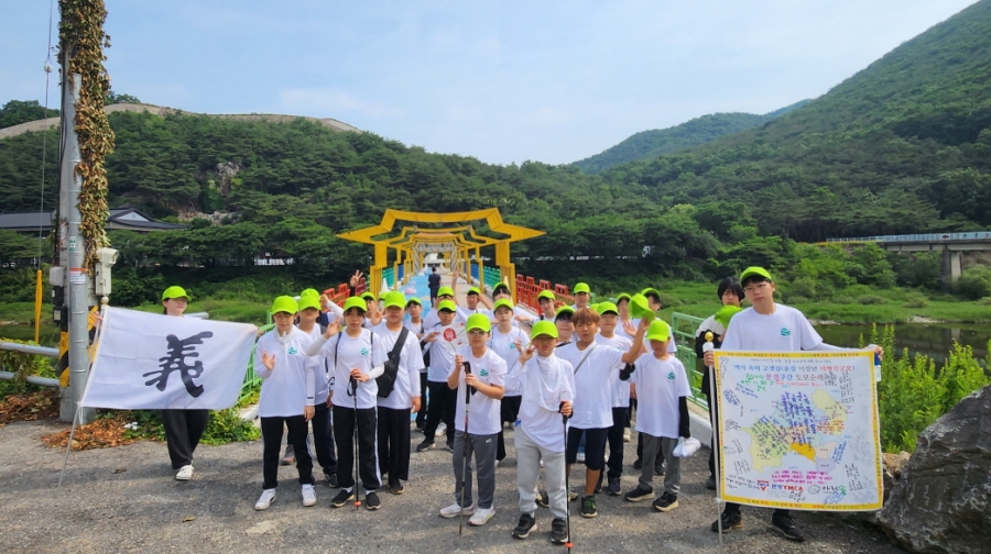 3일차 고모산성 앞 진남교.jpg