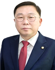 황재용 문경시의회 의장.jpg