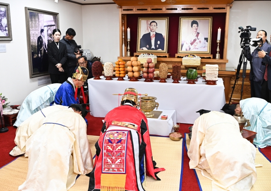 1._박정희대통령_탄신_107돌_숭모제3.jpg