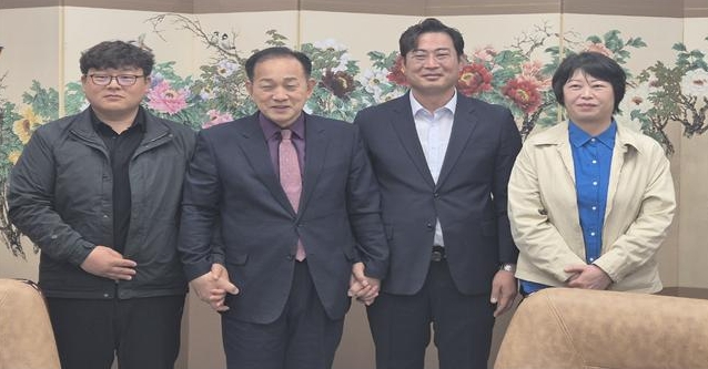 문경관광공사 공공노조, 신현국 시장과 면담 모습.jpg